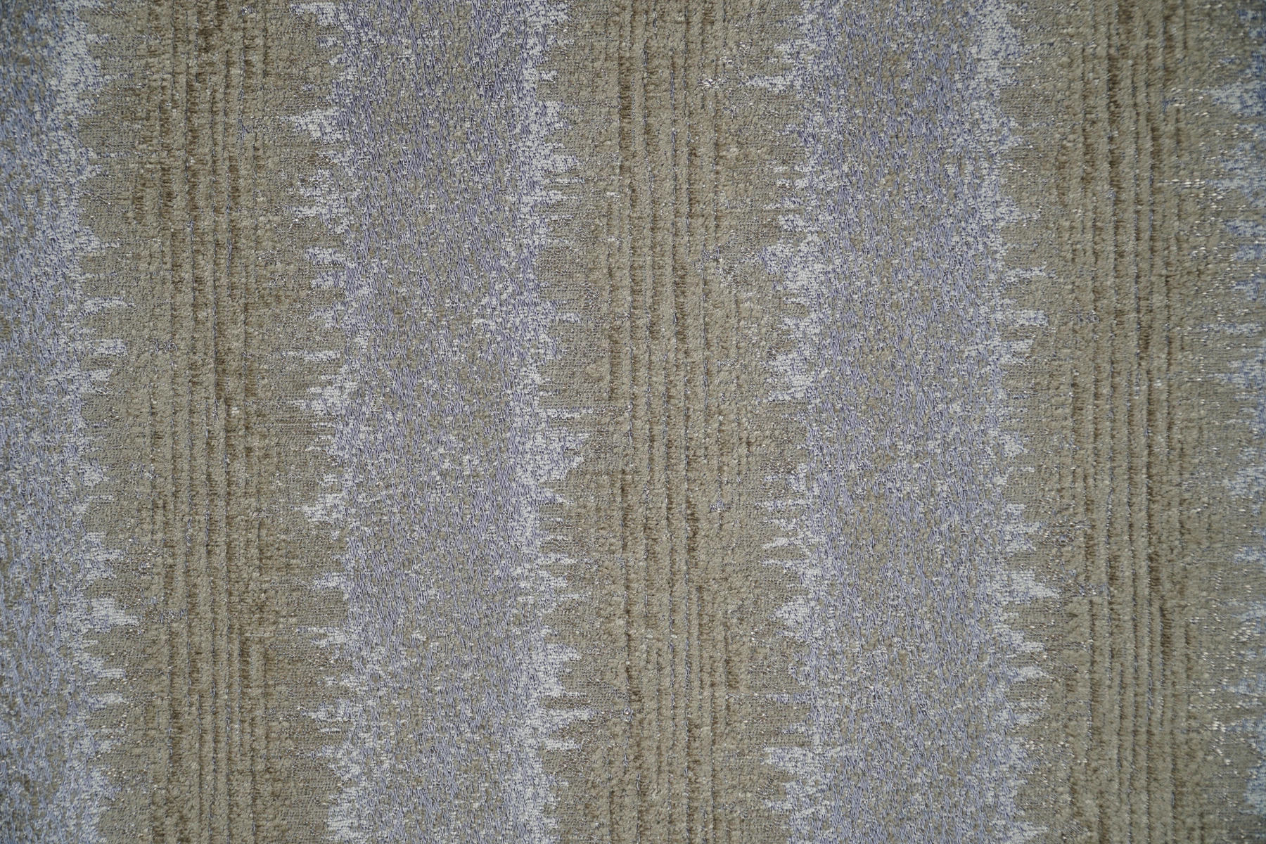 Aura RY-19