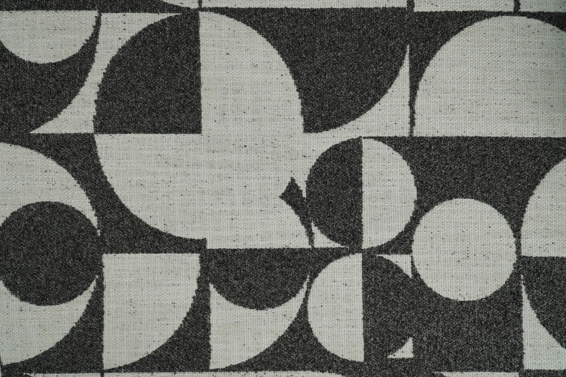 Quartz 604