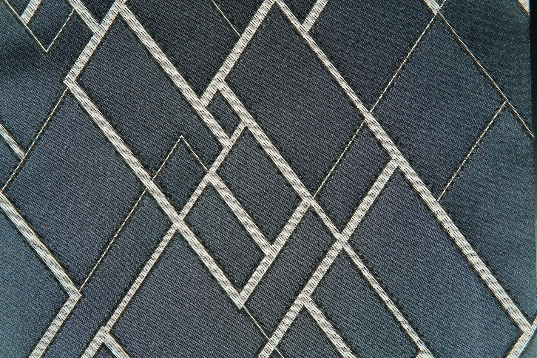 Wux 1004